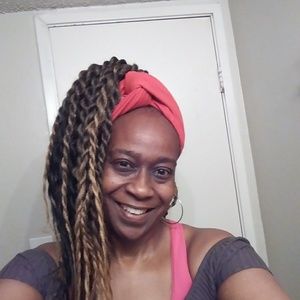 Meet your Posher, Michele